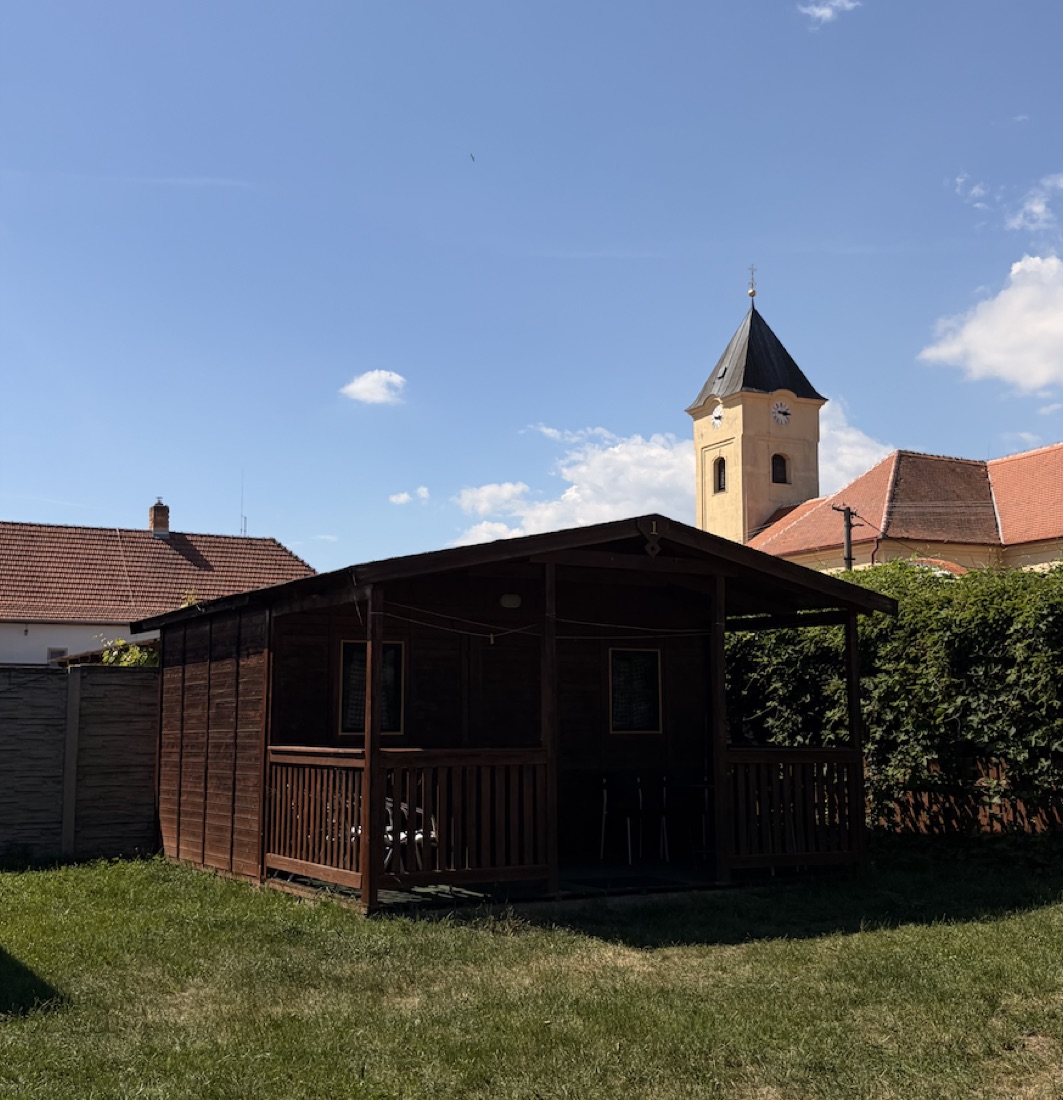Dřevěná chatka v kempu Free Star